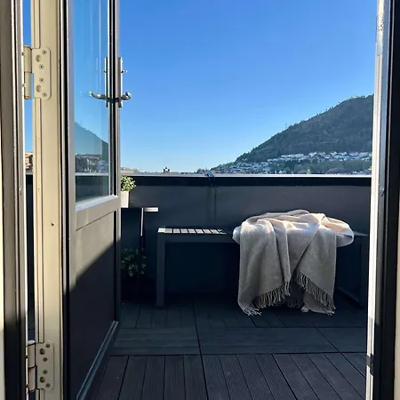 Pent House - Two Balconies *