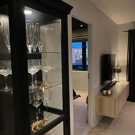 Pent House - Two Balconies