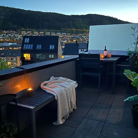 Апартаменты Pent House - Two Balconies Берген